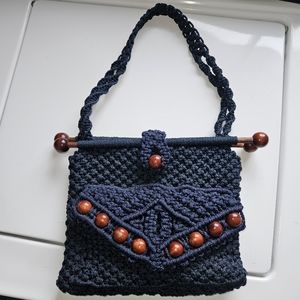 Vinatge 70's chunky knit dark navy blue handbag